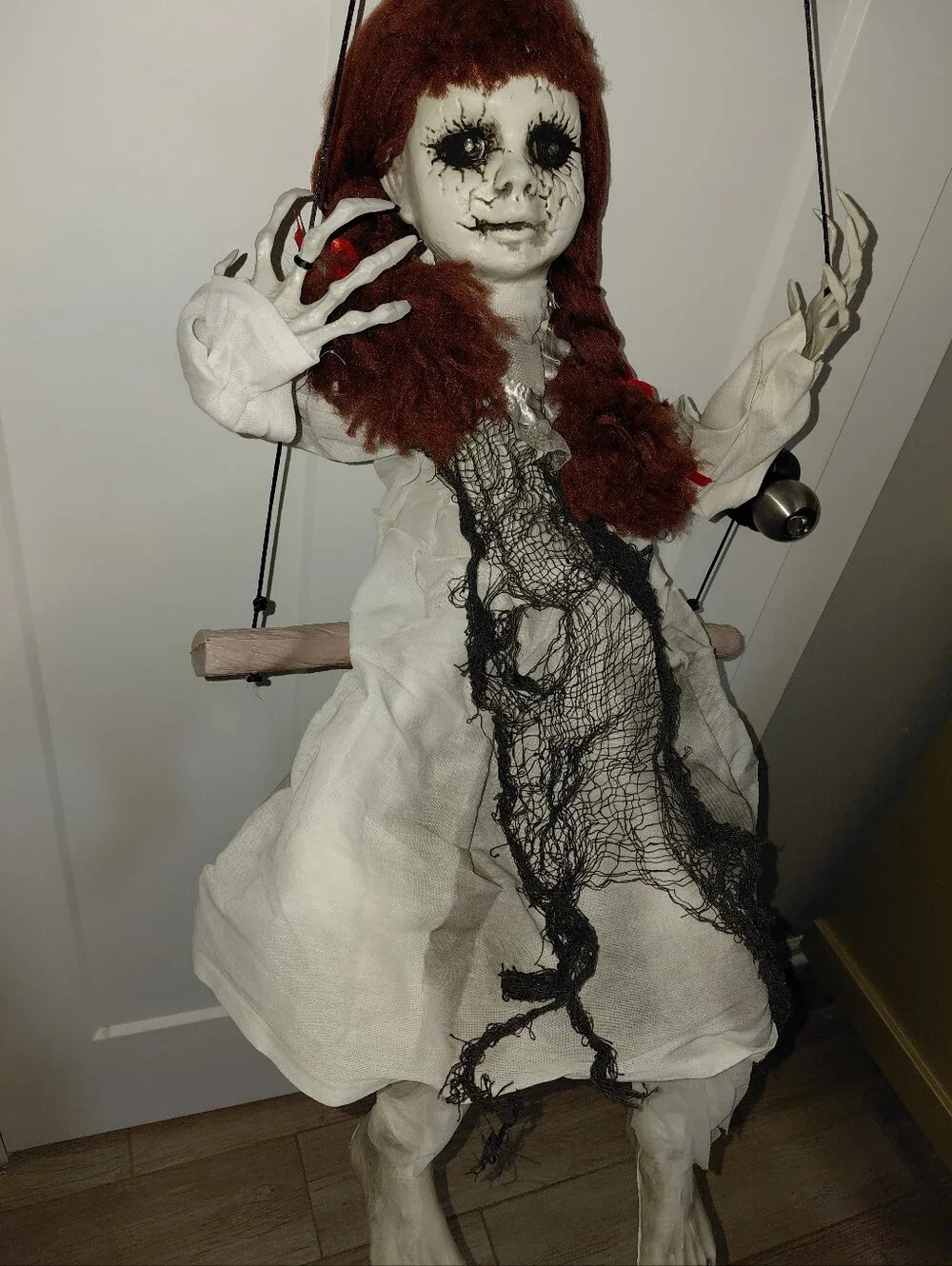 EUC LED Animated Halloween Red Haired Scary Swinging Haunted Zombie Girl!